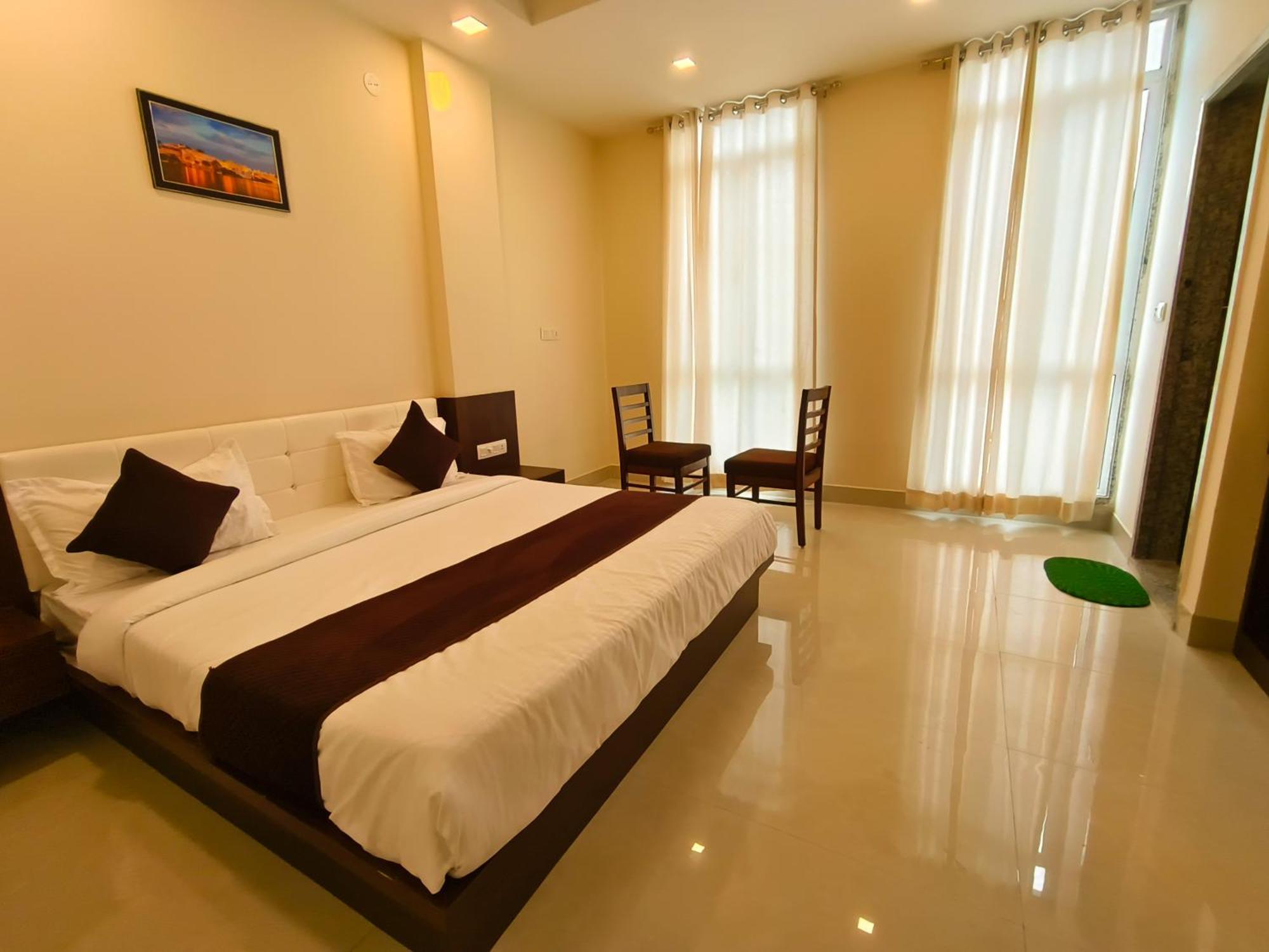 Hotel Veer Palace Near Udaipole Udaipur Bagian luar foto
