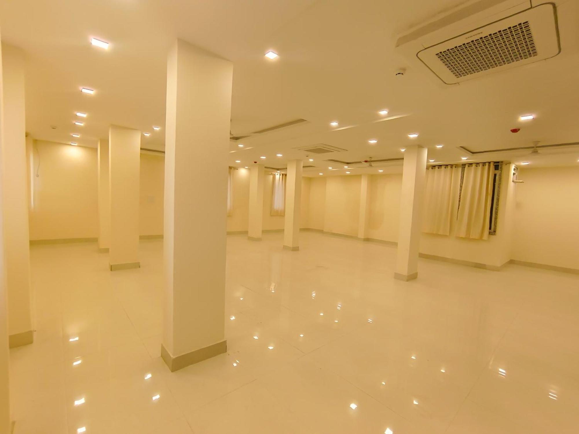 Hotel Veer Palace Near Udaipole Udaipur Bagian luar foto